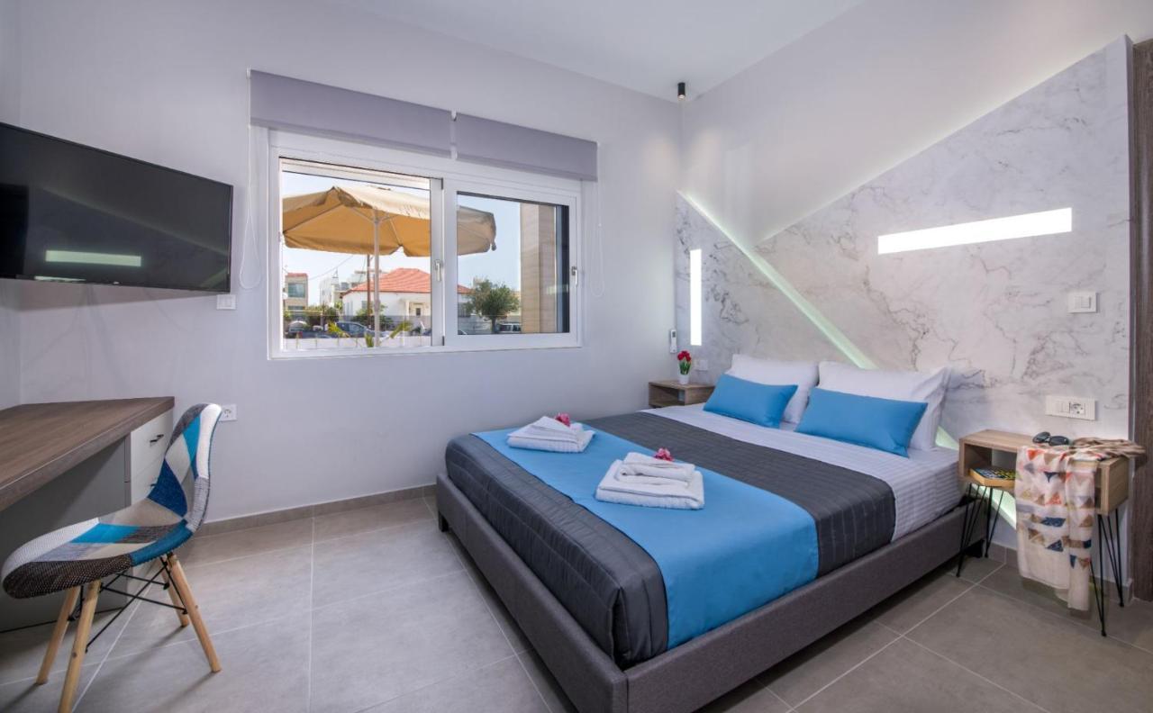 Luxury Villa Eva-Mari With Jacuzzi, 50M From The Beach สตาโลส ภายนอก รูปภาพ