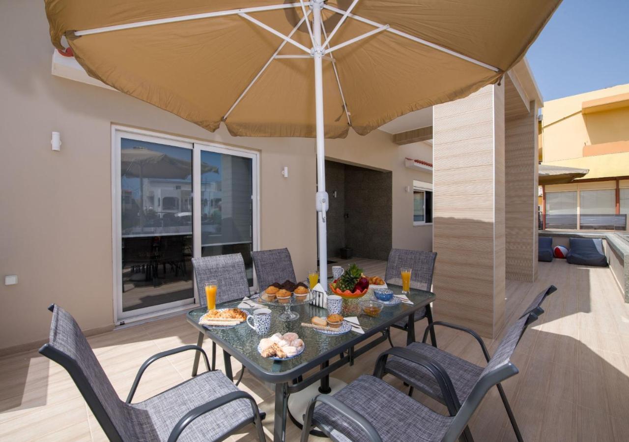 Luxury Villa Eva-Mari With Jacuzzi, 50M From The Beach สตาโลส ภายนอก รูปภาพ