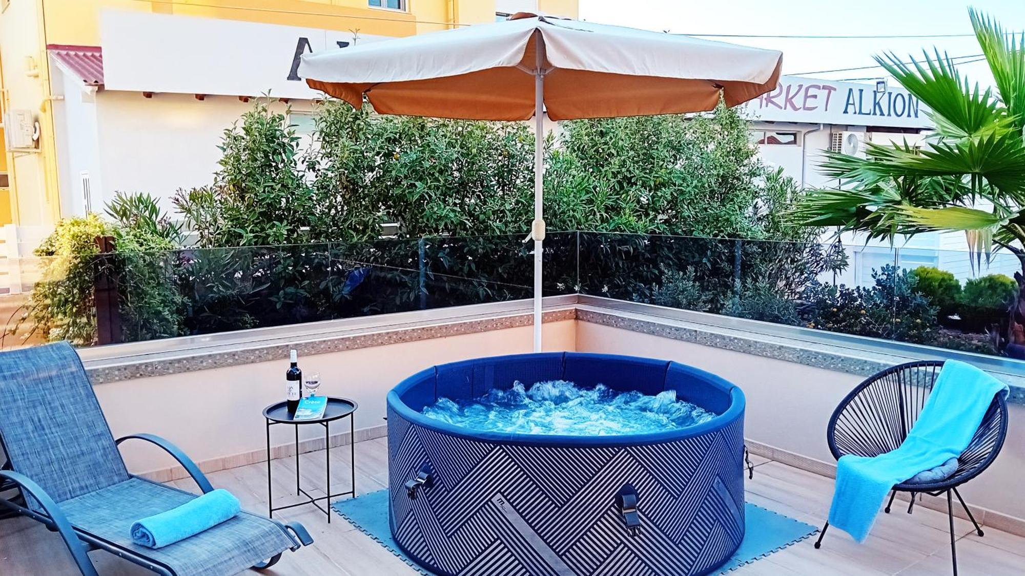 Luxury Villa Eva-Mari With Jacuzzi, 50M From The Beach สตาโลส ภายนอก รูปภาพ